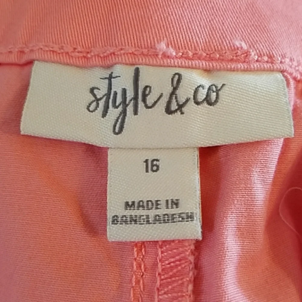 Style & Co Women's Eyelet-Pocket Cuffed Cargo Shorts Peach Plus Size 16